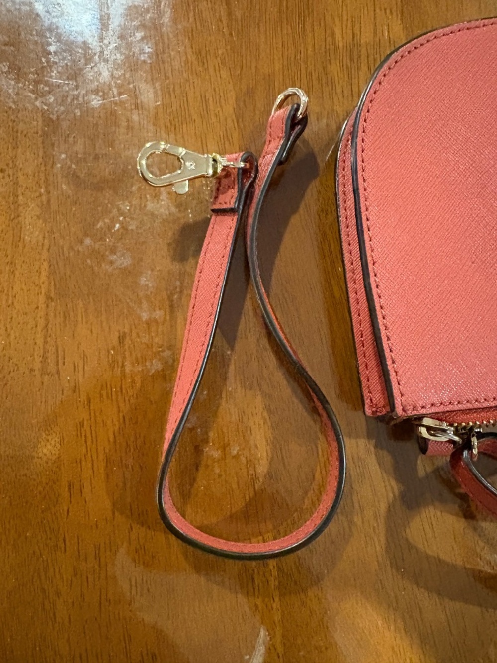 Lo & Sons Waverley  Small- Saffiano Leather - Picture 5 of 6
